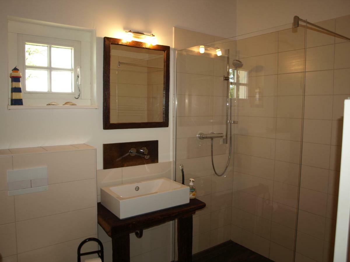 Kinnbackenhagen Ferienhaus Kranichblick מראה חיצוני תמונה